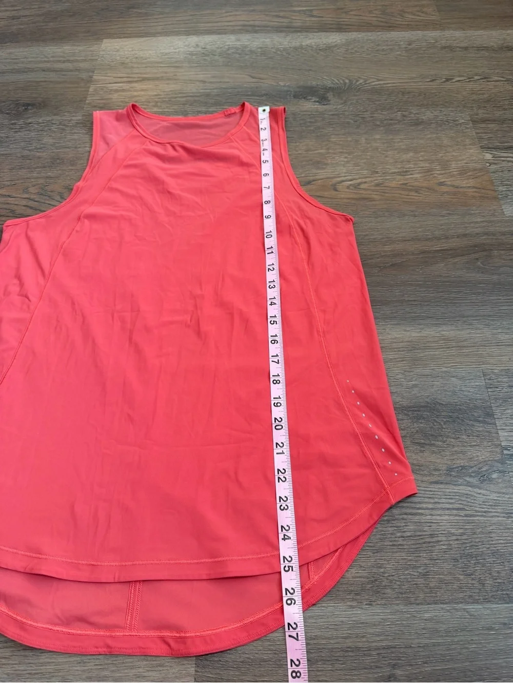 Lululemon Sculpt Tank Top Pale Raspberry Hip Length Size Medium Mesh Yoga Active